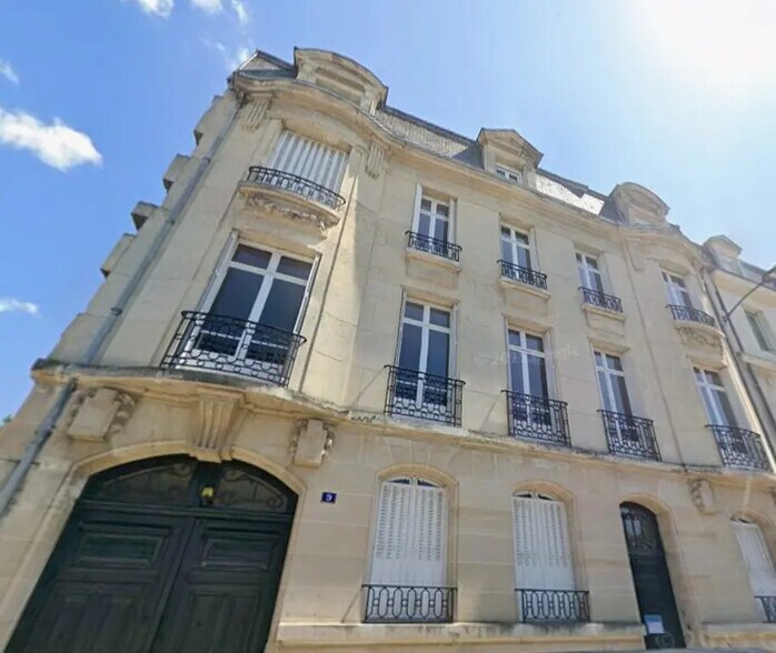 Flex in Reims for sale - Building Photo - Image 1 of 28