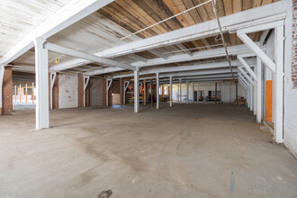 1601 S Holtzclaw Ave, Chattanooga, TN for lease Interior Photo- Image 1 of 4