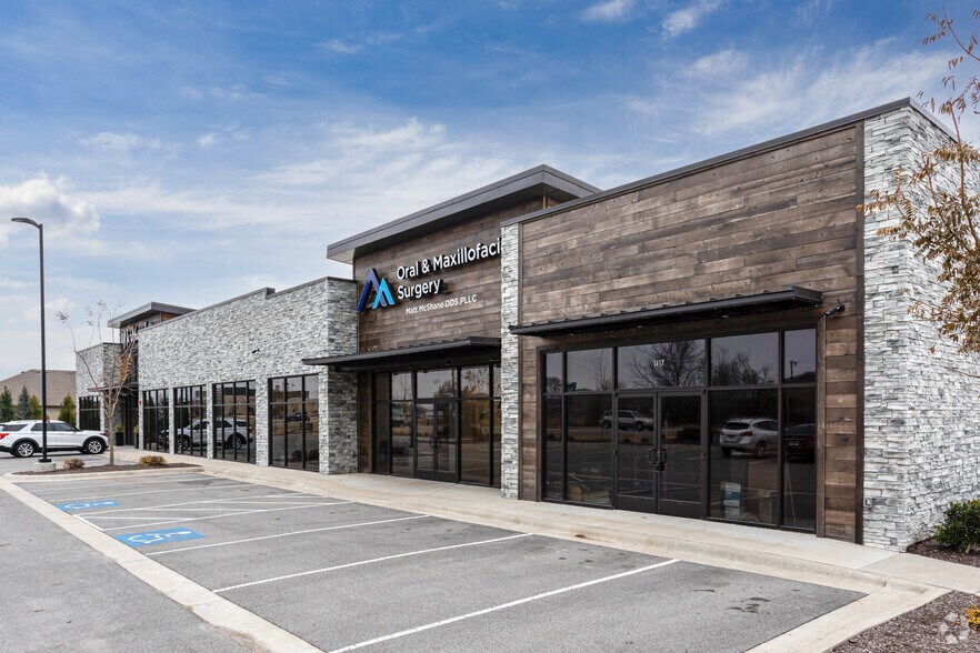 1423 E Centerton Blvd, Centerton, AR for sale - Primary Photo - Image 1 of 1