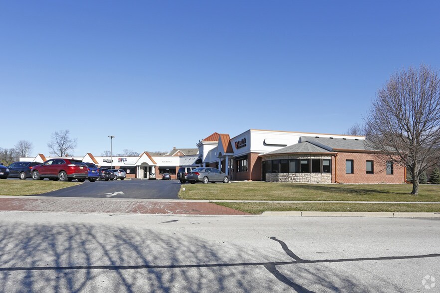 6060 Renaissance Pl, Toledo, OH for sale - Primary Photo - Image 1 of 1