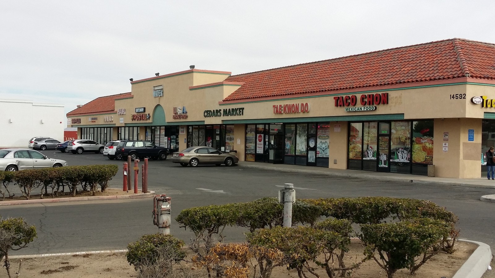 1453614592 Palmdale Rd, Victorville, CA 92392 El Evado