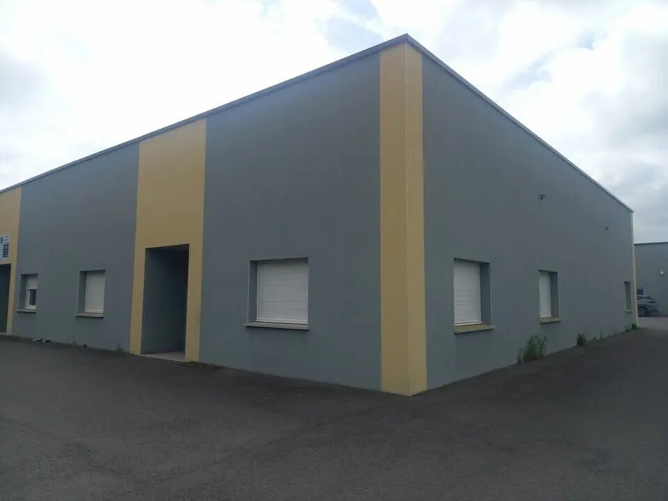 Flex in Bourguébus for lease Building Photo- Image 1 of 5
