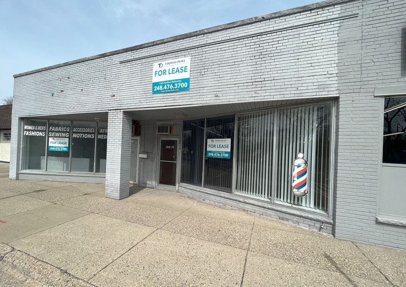 10800-10820 W 9 Mile Rd, Oak Park, MI for lease - Building Photo - Image 2 of 2