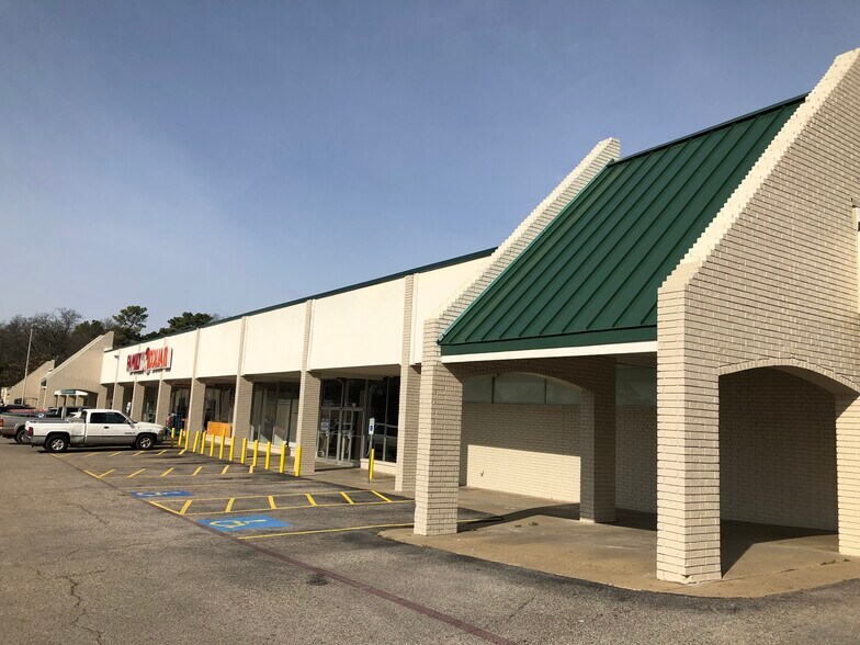 Alpine St, Longview, TX for lease - Building Photo - Image 2 of 3