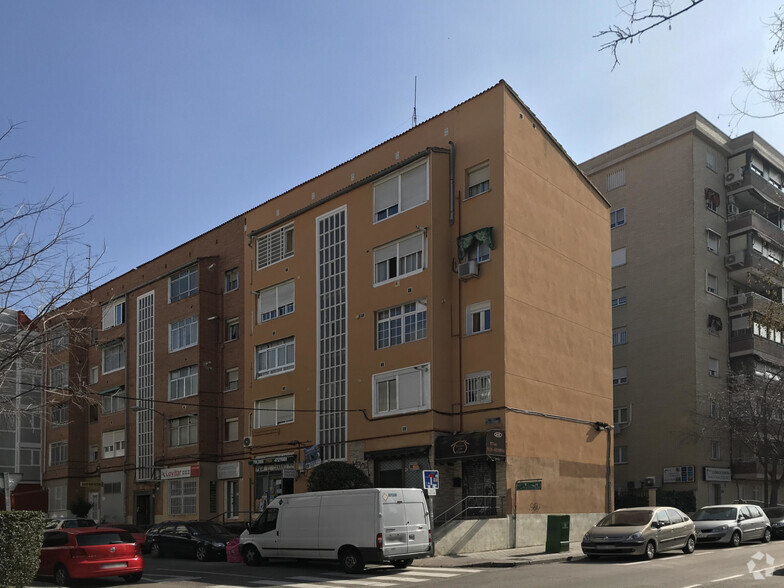 Calle Yébenes, 207, Madrid, Madrid for lease - Building Photo - Image 1 of 2