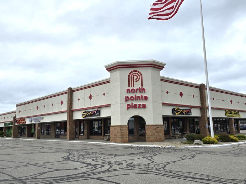 4011-4097 N Euclid Ave, Bay, Bay City, MI for sale - Building Photo - Image 1 of 1