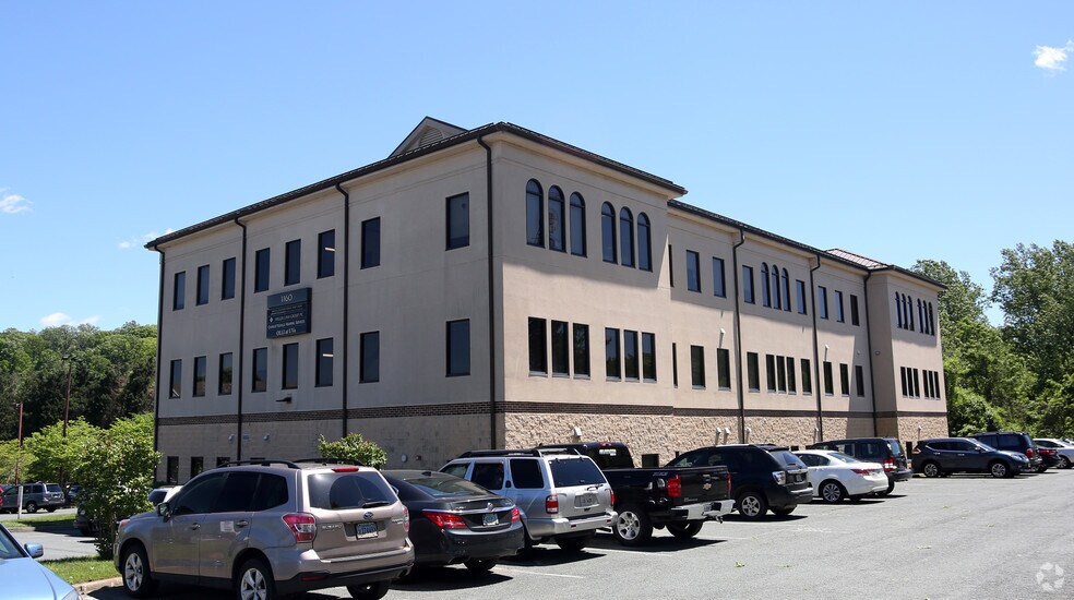 1160 Pepsi Pl, Charlottesville, VA 22901