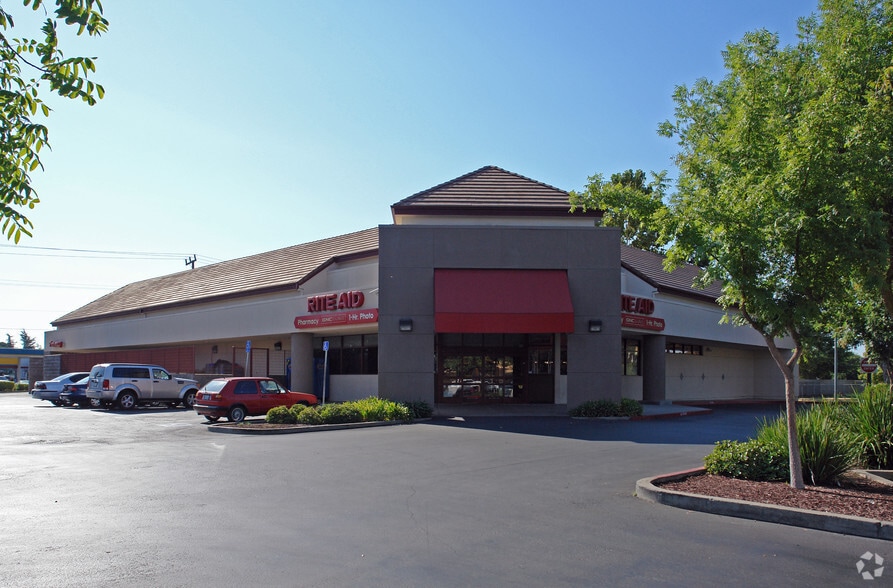 4201-4221 Norwood Ave, Sacramento, CA for lease - Primary Photo - Image 1 of 11