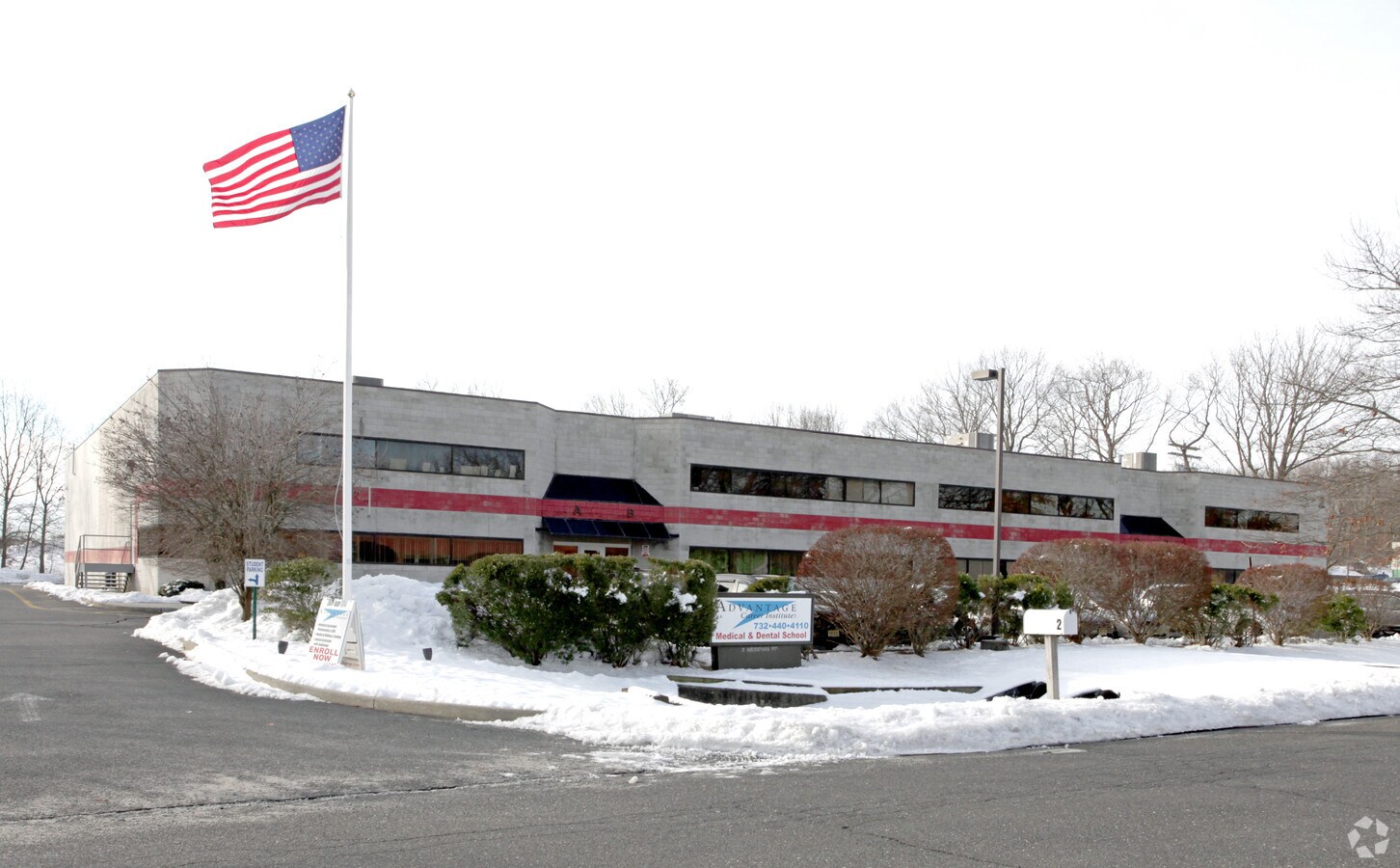 2 Meridian Rd, Eatontown, NJ 07724