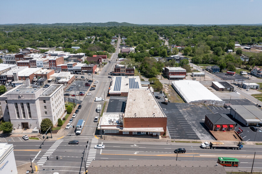 901 S Garden St, Columbia, TN for sale - Building Photo - Image 3 of 10