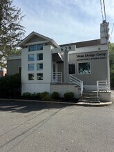 629 W Mount Pleasant Ave, Livingston, NJ for lease Building Photo- Image 2 of 5