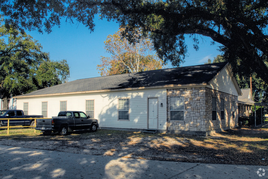 24227 Hufsmith-Kohrville Rd, Tomball, TX for sale - Building Photo - Image 3 of 6