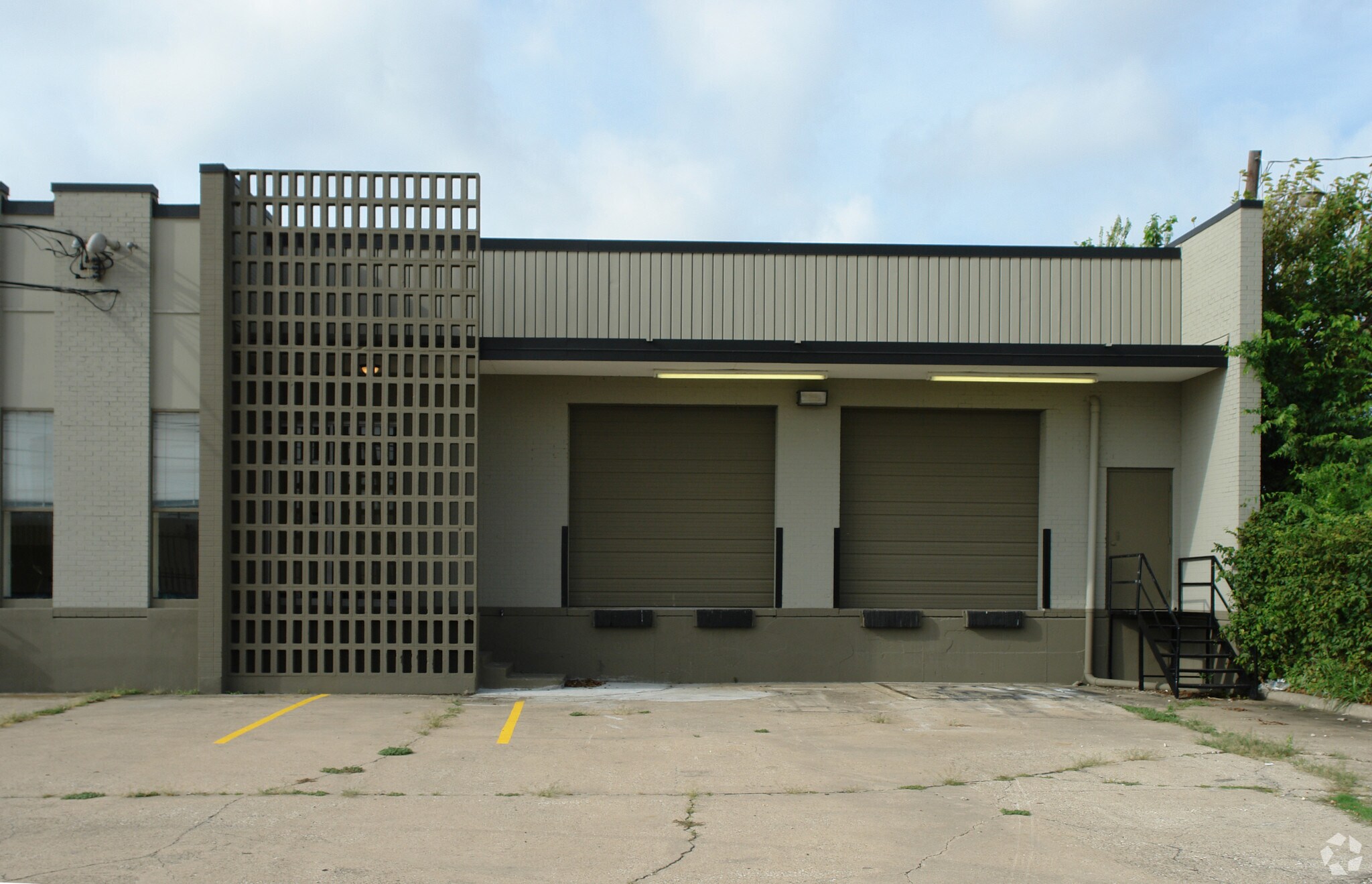 2455 Irving Blvd, Dallas, TX for sale Building Photo- Image 1 of 1
