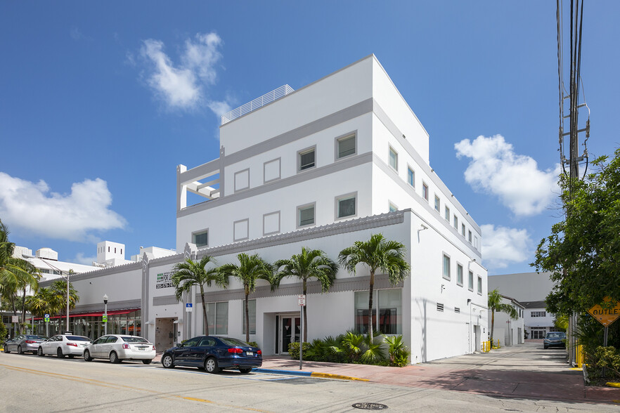 540 Lincoln Rd, Miami Beach, FL for lease - Building Photo - Image 1 of 10