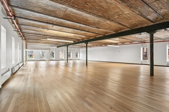 210 Elizabeth St, New York, NY for lease Interior Photo- Image 2 of 7