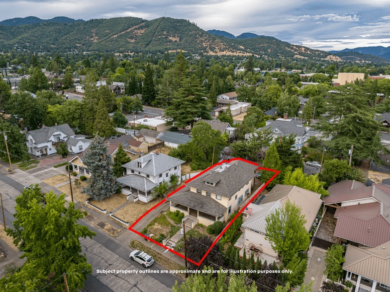807 NW 5th St, Grants Pass, OR for sale - Primary Photo - Image 1 of 40
