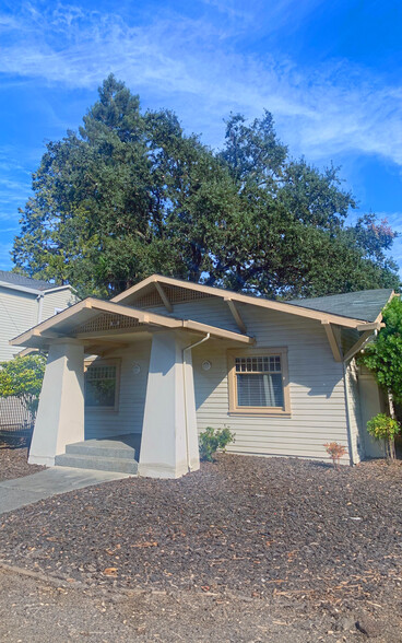 900 Mendocino Ave, Santa Rosa, CA for lease - Building Photo - Image 1 of 4