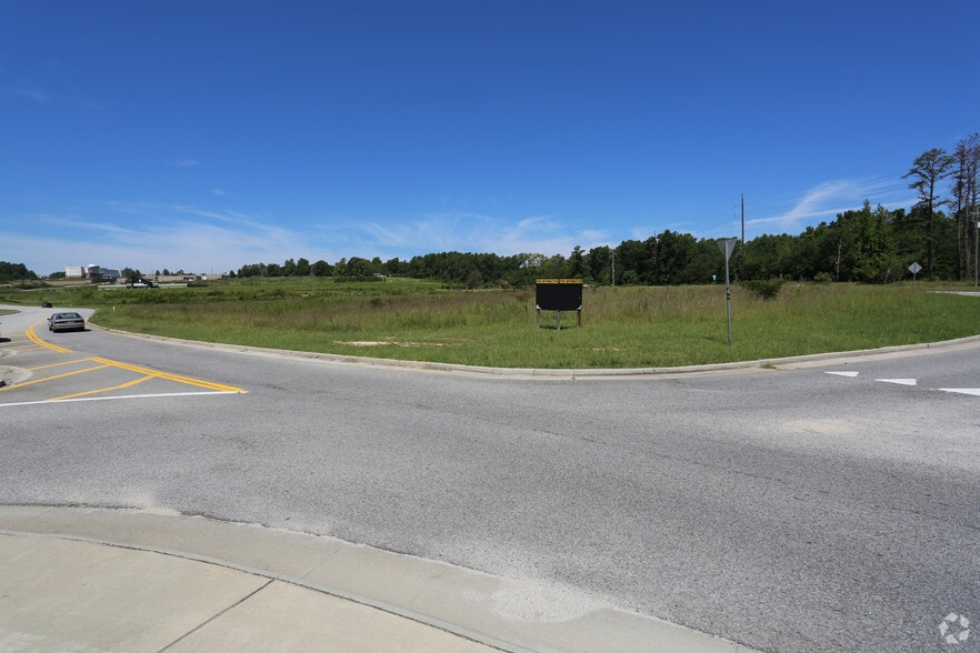 100 Pleasant Home Rd, Augusta, GA for sale - Primary Photo - Image 1 of 5