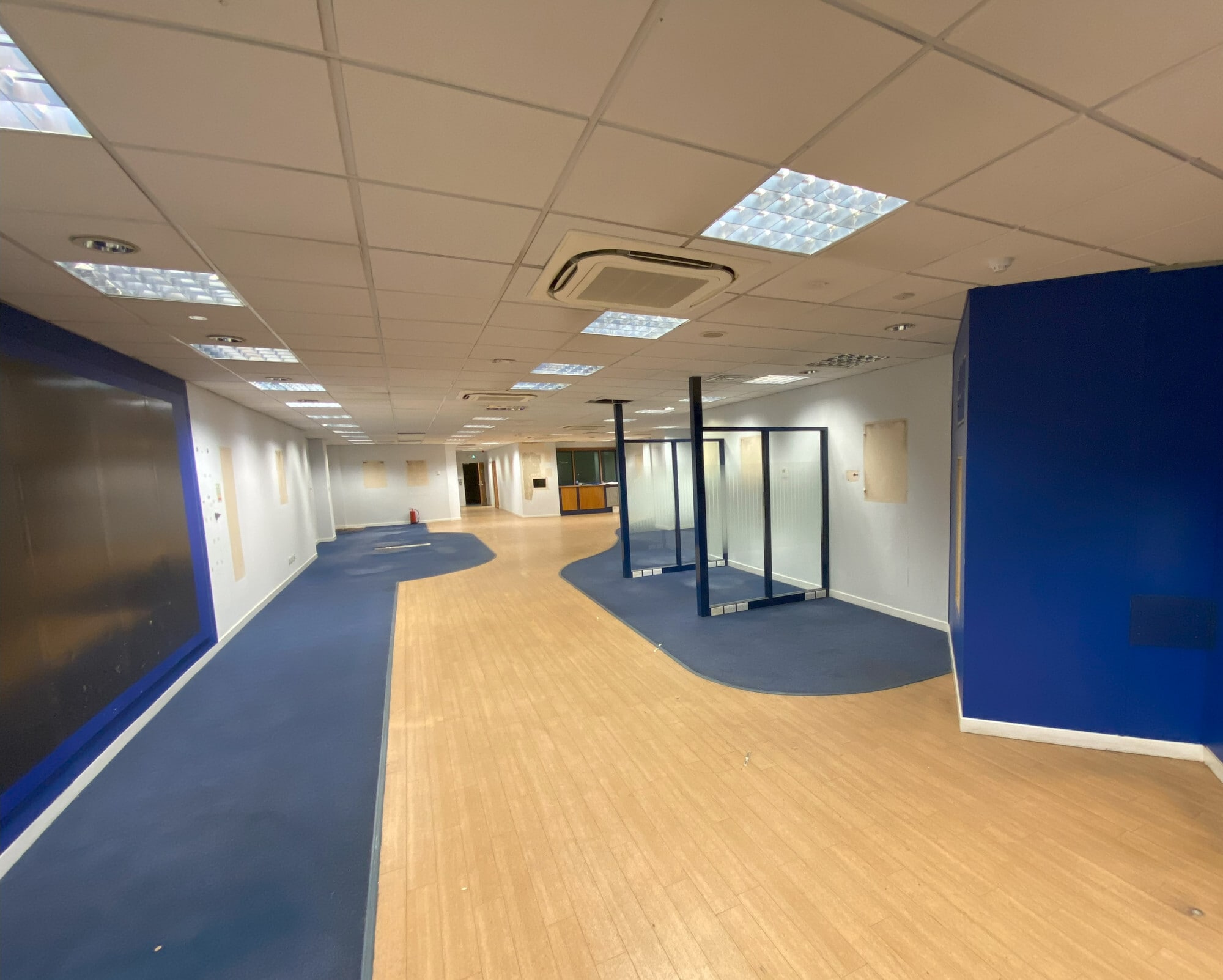 6 Picardy Pl, Edinburgh for lease Interior Photo- Image 1 of 2