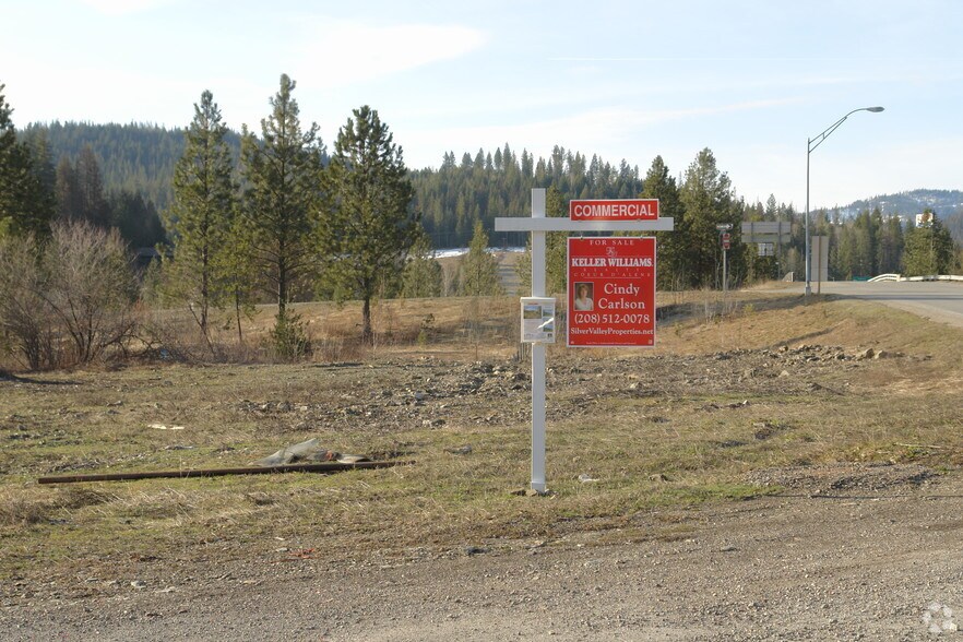 42024 Riverview Dr, Kingston, ID for sale - Primary Photo - Image 1 of 1