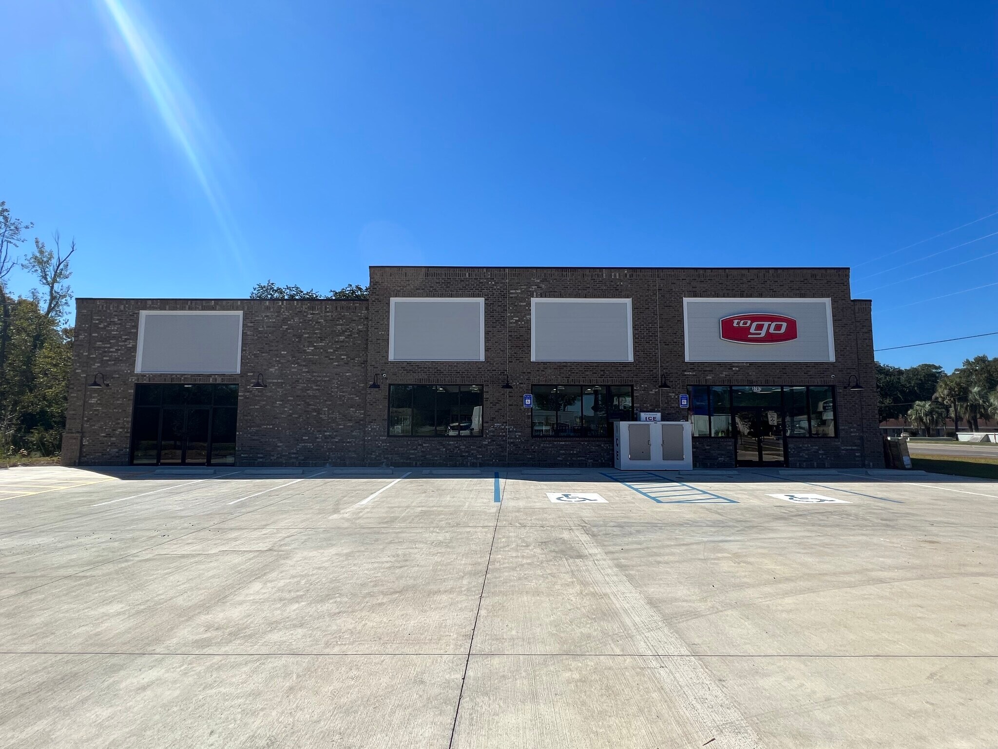 3701 Ogeechee Rd, Savannah, GA for sale Primary Photo- Image 1 of 1