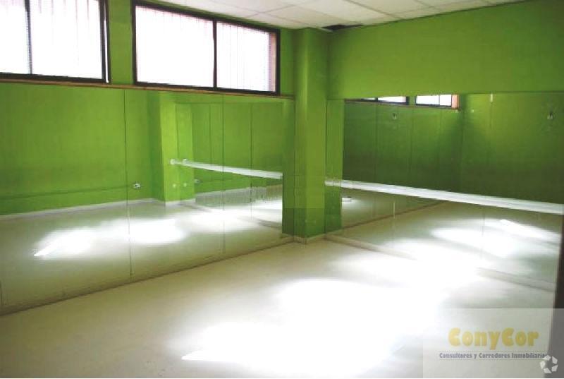 Retail in Algete, Madrid for sale - Interior Photo - Image 1 of 1