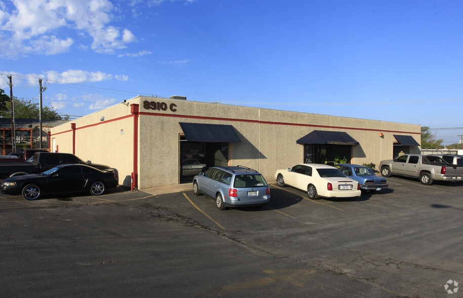 8910 Research Blvd, Austin, TX for lease - Primary Photo - Image 3 of 4