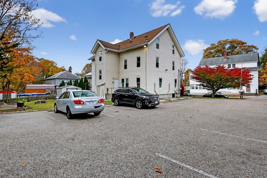 30 Riverdale Ave, West Warwick, RI for sale - Building Photo - Image 3 of 9