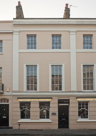 More details for 5 College Appr, London - Retail for Lease