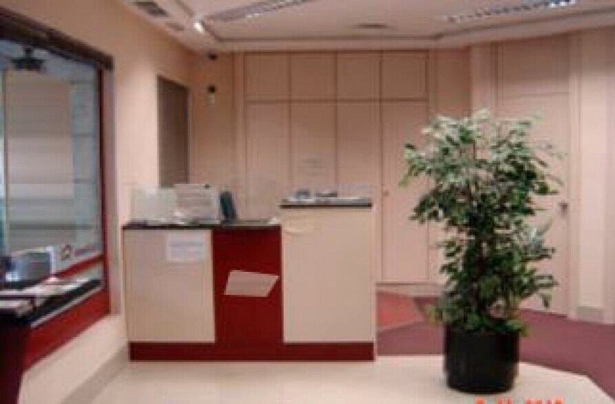 Retail in Ciudad Rodrigo for lease - Building Photo - Image 3 of 7