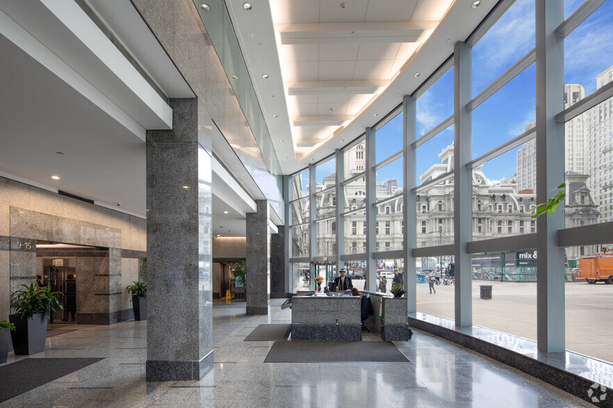 1500 John F Kennedy Blvd, Philadelphia, PA for lease - Lobby - Image 3 of 36