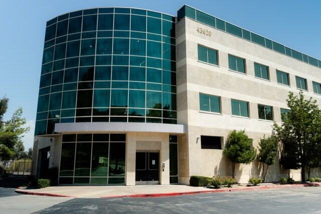 43620 Ridge Park Dr, Temecula, CA for sale Building Photo- Image 1 of 1