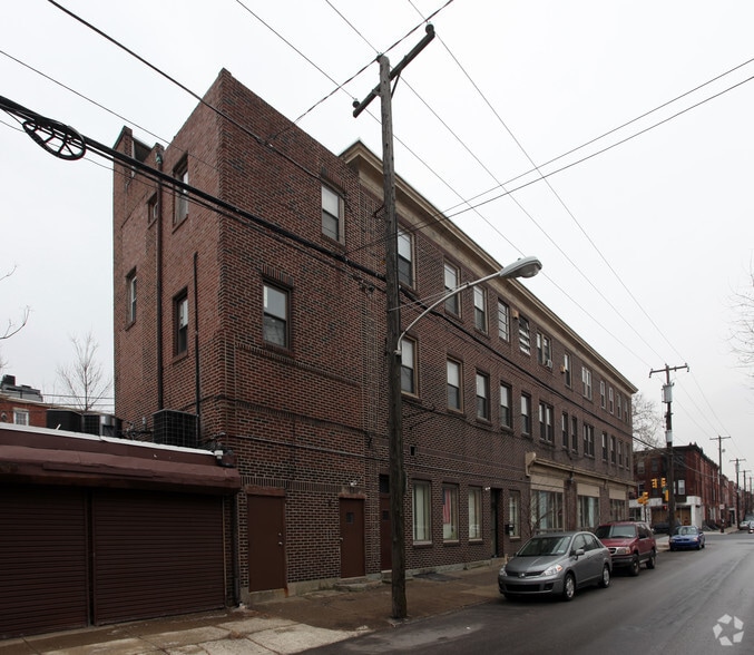 1301 S Broad St, Philadelphia, PA for lease - Building Photo - Image 2 of 14