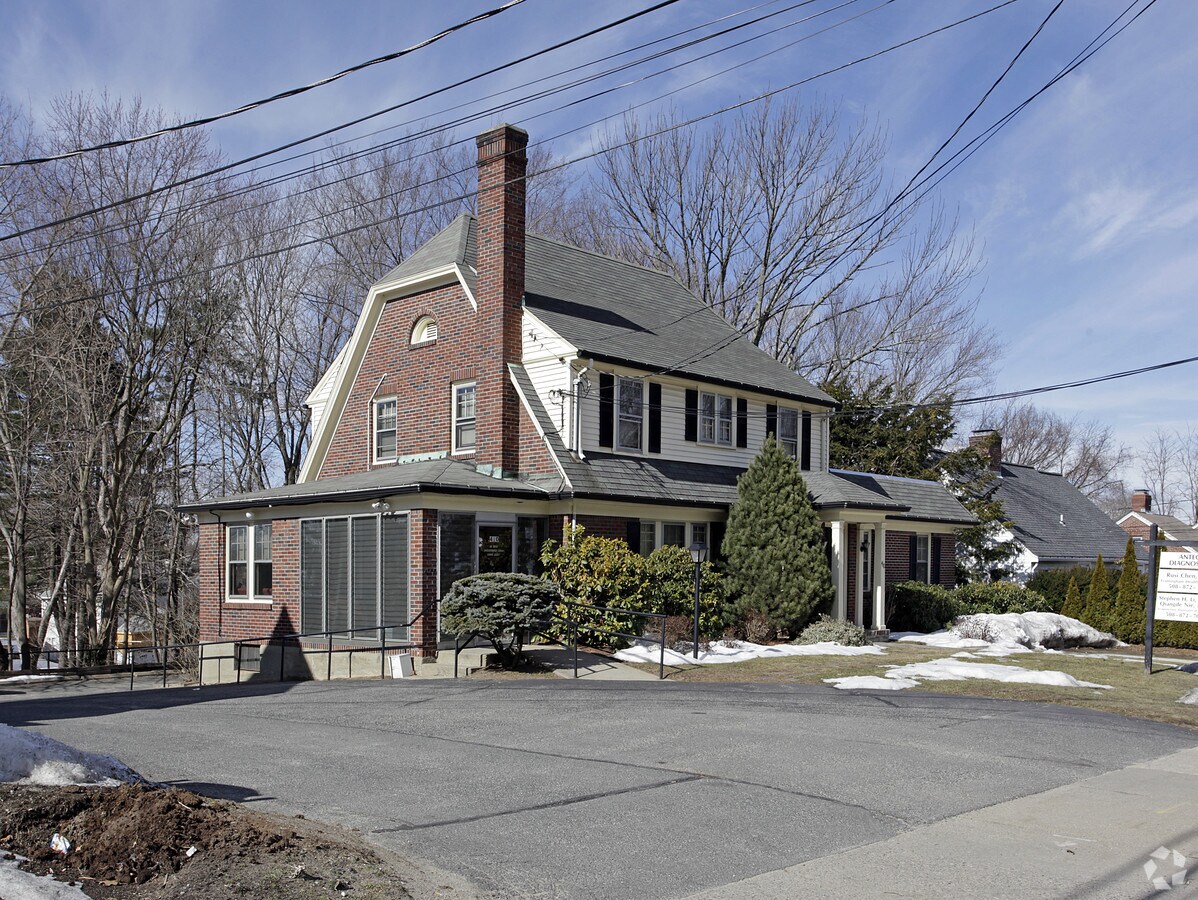 410 Union Ave, Framingham, MA 01702