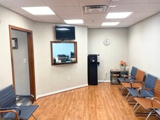 More details for 7115 Leesburg Pike, Falls Church, VA - Office for Sale