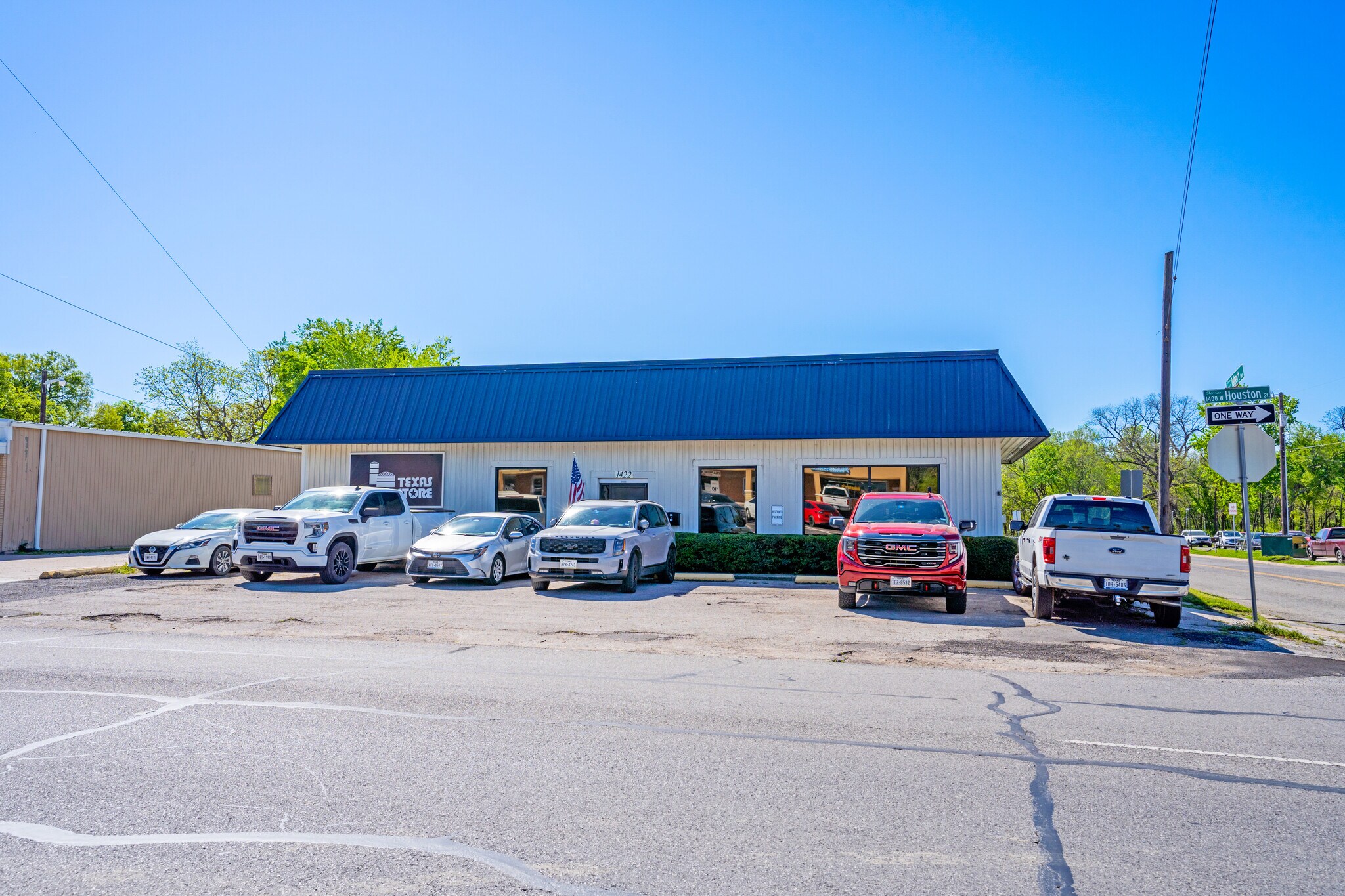 1422 W Houston St, Sherman, TX for sale Building Photo- Image 1 of 1