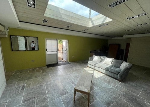 2 Warwick Rd, Wolston for lease - Interior Photo - Image 3 of 5