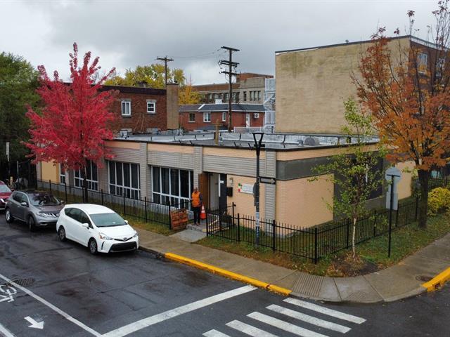 7905 Av Stuart, Montréal, QC for sale - Primary Photo - Image 1 of 1