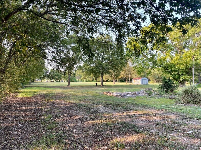 700 TX-332 Loop, Liberty Hill, TX for sale - Building Photo - Image 2 of 11