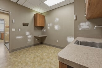 14101 Fairview Dr, Burnsville, MN for lease Interior Photo- Image 2 of 10