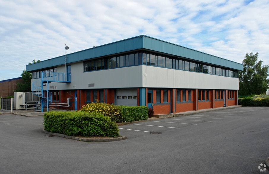 Pepper Rd, Stockport for sale - Primary Photo - Image 1 of 1