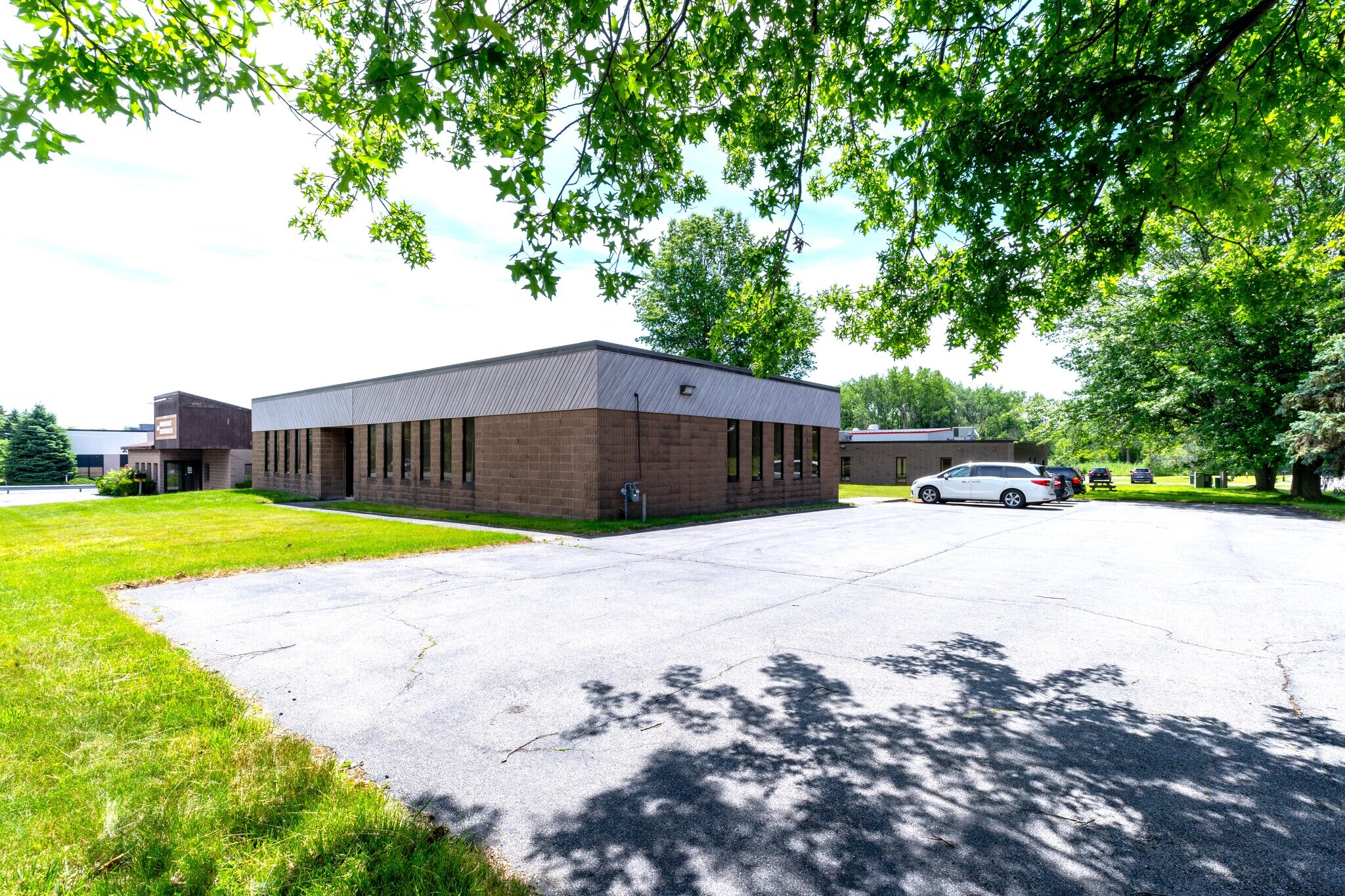 5982 E Molloy Rd, Mattydale, NY for sale Primary Photo- Image 1 of 1