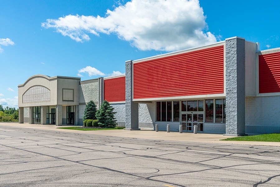 2250 S Main St, Bellefontaine, OH for sale Primary Photo- Image 1 of 1