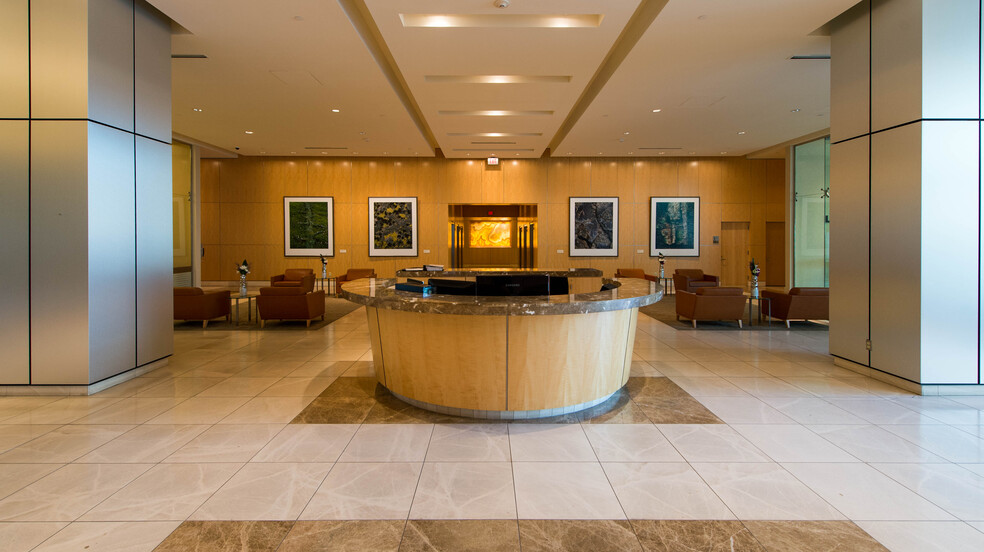 100 Throckmorton St, Fort Worth, TX for lease - Lobby - Image 3 of 10