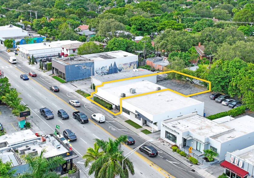 901 NE 79th St, Miami, FL for lease - Building Photo - Image 1 of 25