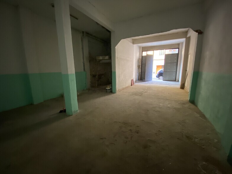 Retail in Alzira for sale - Building Photo - Image 2 of 12