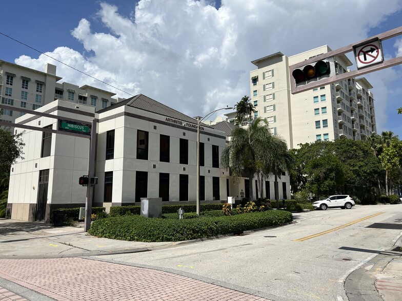 400 Hibiscus St, West Palm Beach, FL for lease - Building Photo - Image 1 of 6