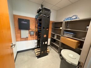 1330 Win Hentschel Blvd, West Lafayette, IN for lease Interior Photo- Image 2 of 12