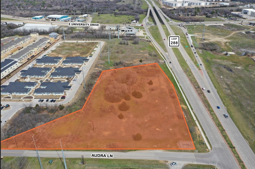 1601 288 loop, Denton, TX for sale - Primary Photo - Image 1 of 2