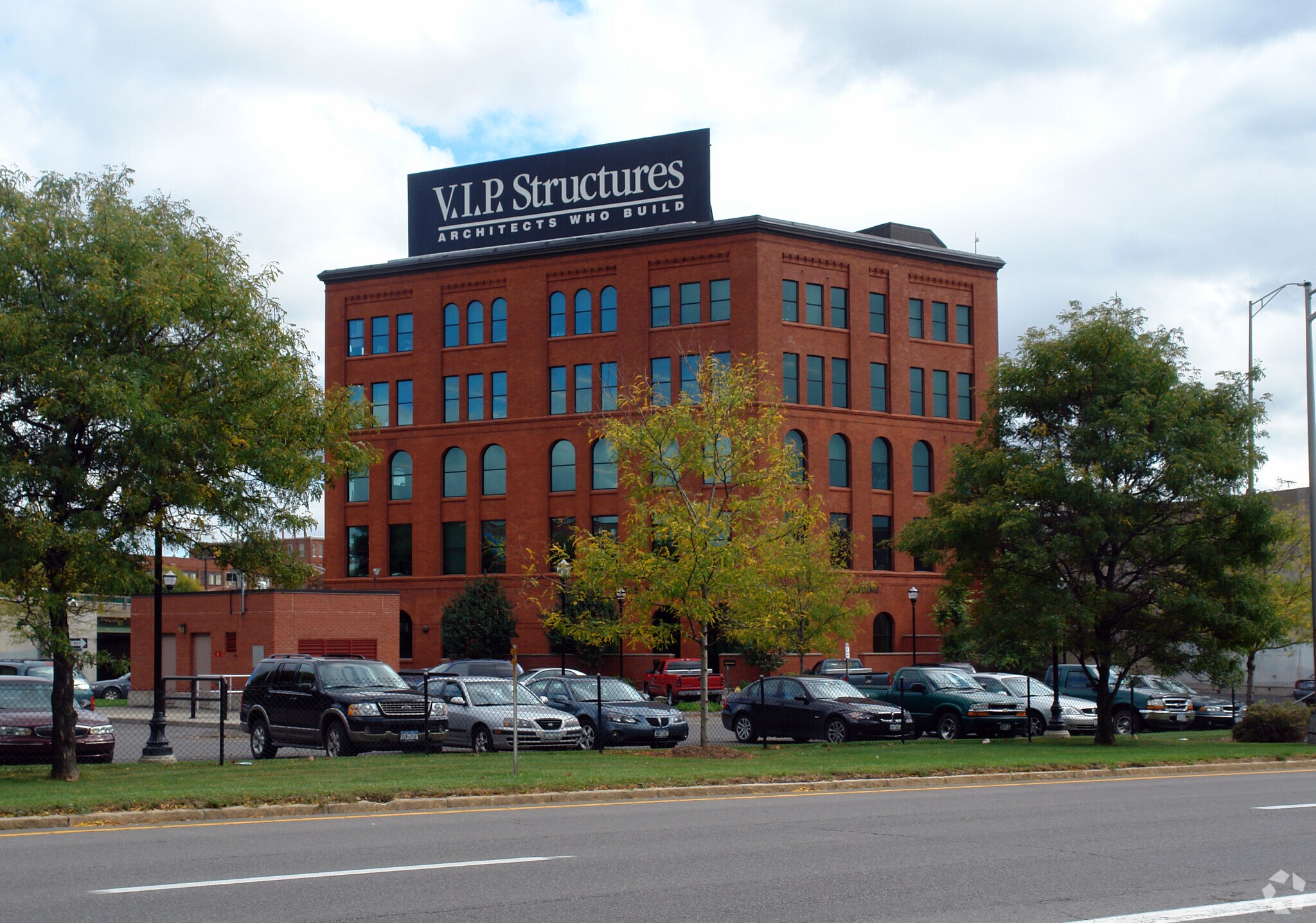 493 Oswego St, Syracuse, NY for sale Primary Photo- Image 1 of 1